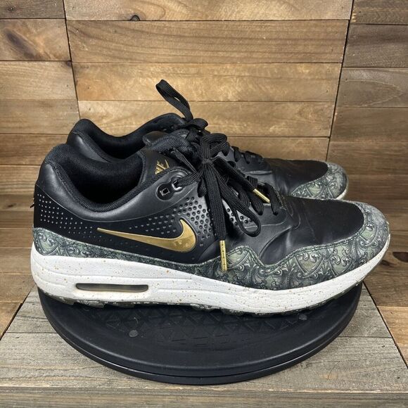 Nike Black and Gold Athletic Shoes - Picture 1 of 12